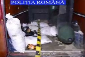 Braconieri, prinşi de poliţiştii clujeni. Au fost confiscate sute de kilograme de peşte, o barcă şi unelte de pescuit