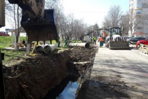Avarie la conducta de transport ape uzate menajere din Navodari. Cat vor dura lucrarile de inlocuire (galerie foto)