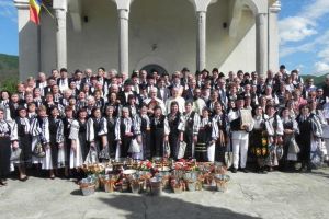 Miercuri şi joi, la Cugir şi la Vinerea Cele aproape 130 de persoane care împlinesc 60 de ani, vor împărţi anul acesta Sfintele Paşti