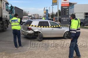 FOTO-ULTIMĂ ORĂ: Accident şi pe centură, cu 3 maşini implicate şi trafic blocat!