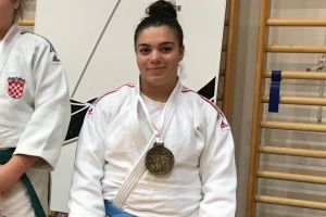 Bianca Suciu a fost convocată la lotul naţional de judo junioare