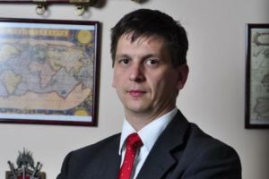 Unul dintre cei mai TITRAȚI avocaţi din Cluj: protocolul DNA-SRI este un act de trădare naţională. ”Mie frică de protecţia Statului Român”