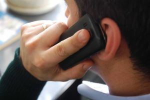 Ce drepturi au utilizatorii când acceptă, prin telefon, email sau online, o ofertă de la furnizori