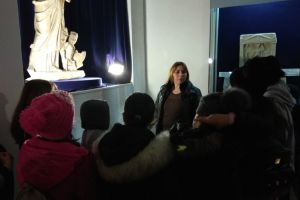 Școala altfel“ - bucuria copiilor de a asculta povestile istoriei sau bucuria mea de a fi copil intre copii (galerie foto)