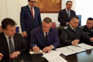 Protocol semnat. Brigada Mobilă din Timişoara va asigura siguranţa devenilor
