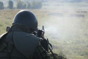 Centrul Militar Judeţean recrutează rezervişti voluntari. Care sunt condiţiile
