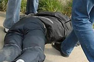 Bărbat jefuit după o tranzacţie la o casă de schimb valutar