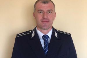 Corpul Naţional al Poliţiştilor sare în ajutorul a patru agenţi de ordine publică, ...