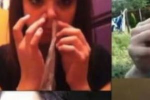 O nouă MODĂ născută pe WEB în rândul tinerilor din America. Este NEBUNESC ceea ce fac cu un PREZERVATIV