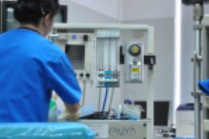 Spitalele municipale si orasenesti vor fi dotate cu aparatura medicala de baza