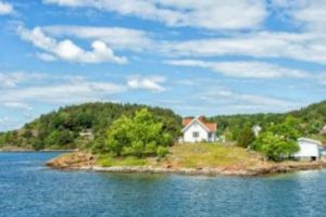 Un PARADIS DOAR pentru FEMEI. Polemicile sunt în toi: este SEXISTĂ şi discriminează BĂRBAŢII