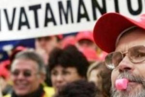 Angajaţii din învăţământ nu îşi vor primi salariile înainte de Paşte