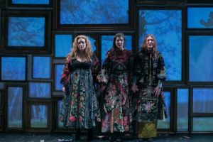 „Trei surori“ de A. P. Cehov, la Sala Mică