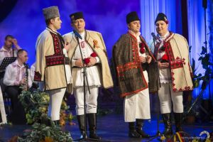 O emisiune Tezaur Folcloric filmată la Oradea va fi difuzată de TVR în ziua de Paşte