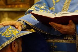 Premieră în România: spovedanie în concediu, la un preot duhovnic al turiştilor!