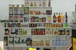 Programul de sărbătorile pascale ale marilor magazine din judeţ