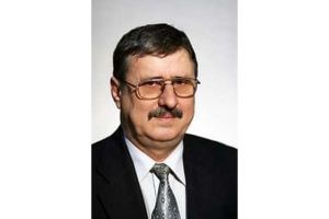 Nicolae Papacu, declarat cetăţean de onoare al municipiului Slobozia