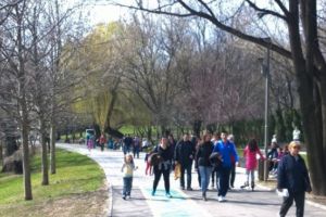 PROGNOZA METEO de la ANM: Vreme caldă în toată ţara, dar de vineri se răceşte. Cum va fi vremea de Paşte