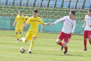 Sporting Juniorul Vaslui – Dinamo Bucureşti 0-0: Penalty refuzat vasluienilor