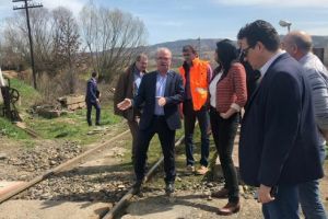 Prefecţii de Hunedoara şi Timiş, alarmaţi de situaţia de pe DN 68 A