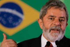 Curtea Supremă a decis: Fostul preşedinte brazilian Lula trebuie să-şi ISPĂȘEASCĂ PEDEAPSA. E condamnat la 12 ani de închisoare pentru CORUPȚIE