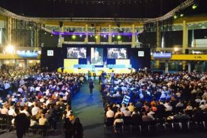 Întrebare… întrebătoare! CINE BAGĂ BĂȚUL PRIN GARD  LA LIBERALII DIN CĂLĂRAȘI?!…