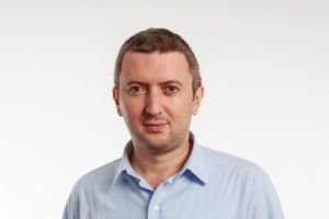 ct100.ro: Concentrarea intensa asupra unei sarcini ii poate orbi efectiv pe oameni, chiar fata de stimuli care in mod normal atrag atentia