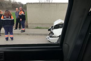 Accident cu doua masini in Bucov. Printre victime se aflau si doi copii