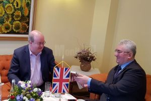 Primarul Sucevei s-a întâlnit cu ambasadorul Marii Britanii, la sediul municipalităţii