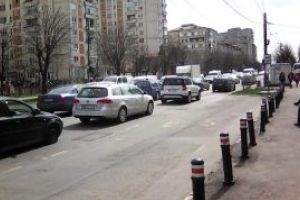 Aglomeratia dinainte de Sarbatori, un calvar pentru soferii care circula prin Baia Mare (FOTO)