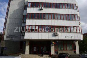 Daca nu asigura transparenta veniturilor salariale ale functionarilor:   Primarii si sefii de institutii publice risca sa fie amendati de ITM cu sume cuprinse intre 5.000 si 10.000 de lei 