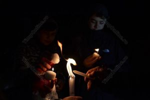 Lumina Sfântă de la Ierusalim ajunge, potrivit tradiţiei, şi în Bistriţa-Năsăud