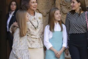 VIDEO VIRAL! Scandal de PROPORŢII între REGINE. NORA şi SOACRA la un pas de VIOLENŢĂ FIZICĂ