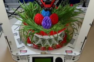 Nonconformism. Studenţii de la Politehnică au printat 3D ouă de Paşti  I FOTO