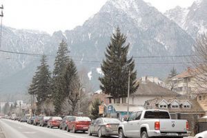 Peste 15.000 de turişti petrec Paştele în staţiunile de pe Valea Prahovei. Care este cea mai căutată staţiune