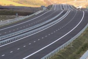 Ministerul Transporturilor a decis scumpirea cu 12,5% a lucrărilor de construcţie a autostrăzilor