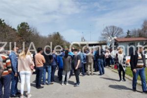 Constantenii fac Pastele la vecini: Cozi la punctul de trecere a frontierei cu Bulgaria (galerie foto)