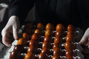 Călugăriţele de la Șag au pregătit crucea de puă roşii I FOTO