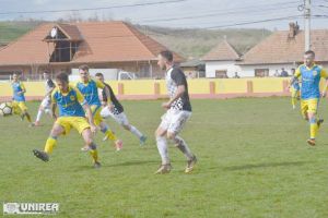 FOTO, LIVE-SCOR, la Dumbrăveni, Gaz Metan Mediaş II – Industria Galda, în Vinerea Mare