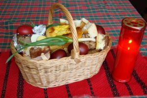 Legumele s-au scumpit. Anul acesta, cel mai sarac cos pascal sare de 150 de lei! 