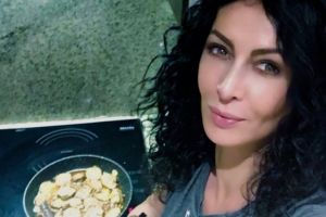 Iepurasul vine la Mihaela Radulescu cu o somatie de plata de la ANAF!