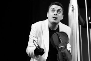 „Un oraş fără Teatru sau cu un Teatru închis este foarte trist. Mai ales că Bacăul are doar un singur Teatru, pe acesta.”