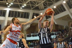 CSM CSU Oradea a pierdut cu 74-89 jocul de la Cluj