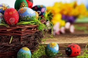 Cele mai IMPORTANTE OBICEIURI şi TRADIȚII în ziua de PAȘTE