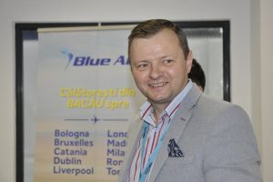 „Băiatul vrea să încondeieze ouă adevărate”