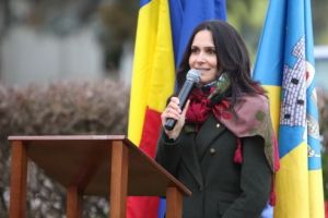 La Mulţi Ani, Nadia Raţă!