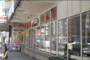 Client bătut de vânzător la un magazin de piese auto din Cluj, după ce s-a cerut la o luptă „parte-n parte”!