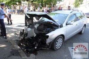 Ce trebuie să faci dacă eşti implicat într-o tamponare