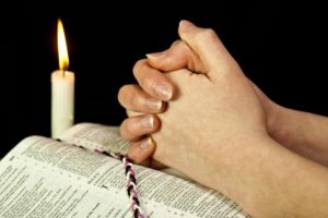 Rugăciunea care ne luminează sufletele de Sfintele Paşti