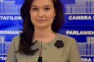 Parlamentarii şi-au luat deja indemnizaţiile pe aprilie. Ce spune deputatul Valeria Schelean?